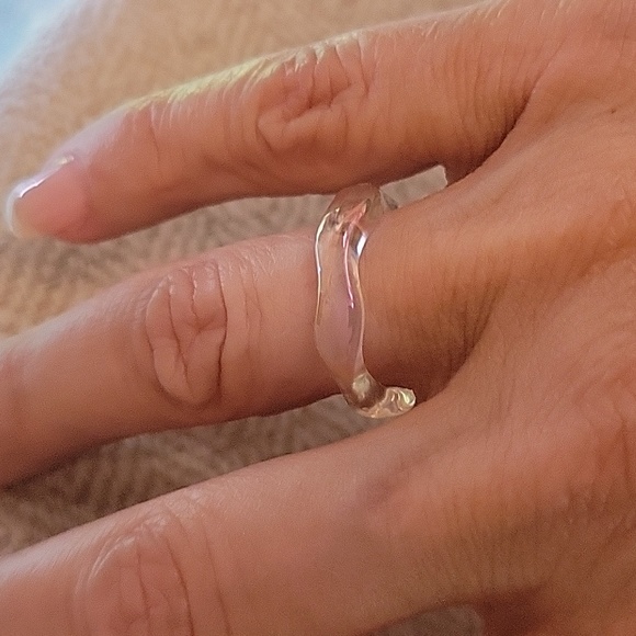 STACKABLE RING TRIO, METAL FREE - Picture 5 of 7